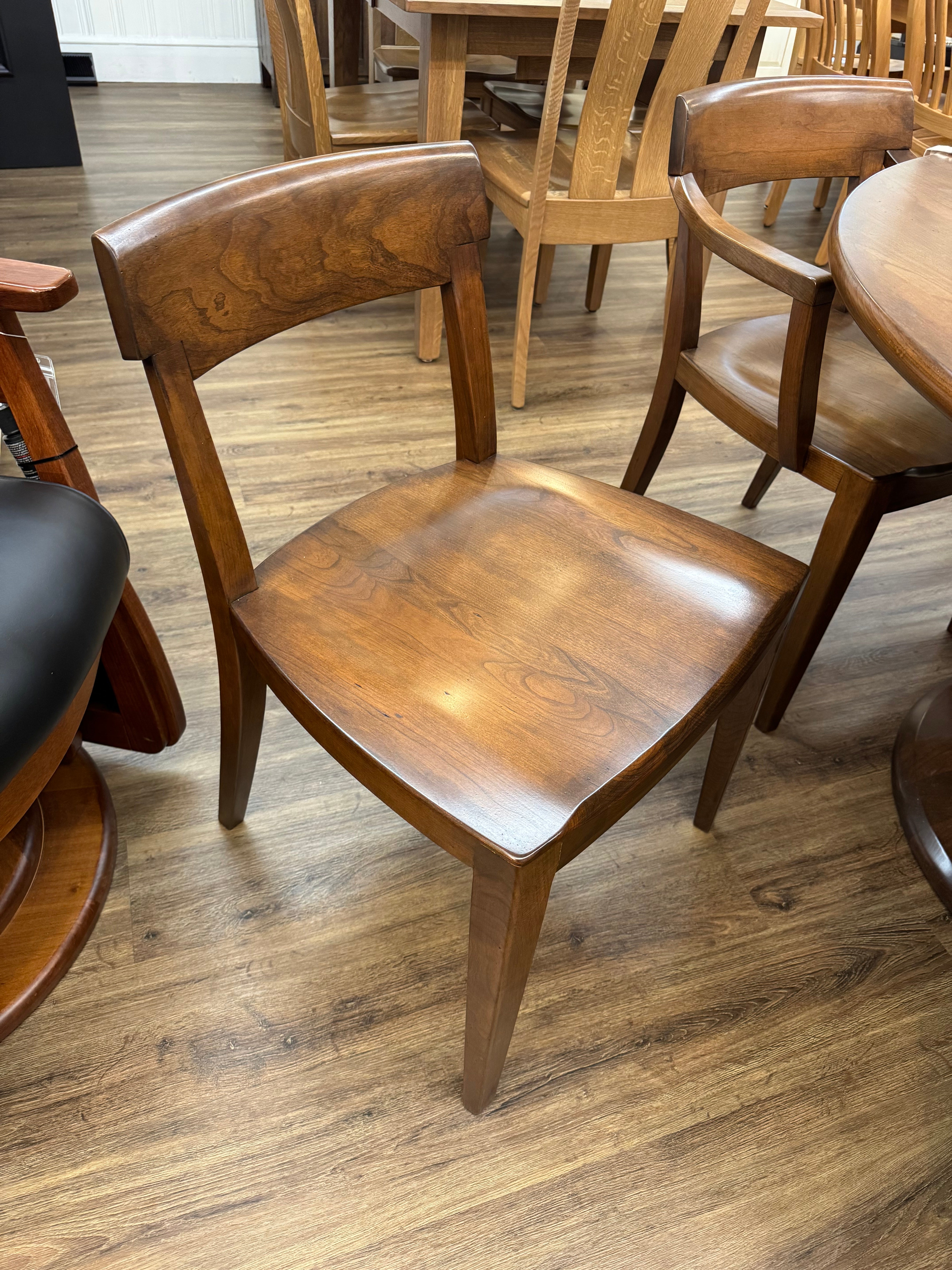 Amish made dining room chair in solid cherry wood - handcrafted furniture
