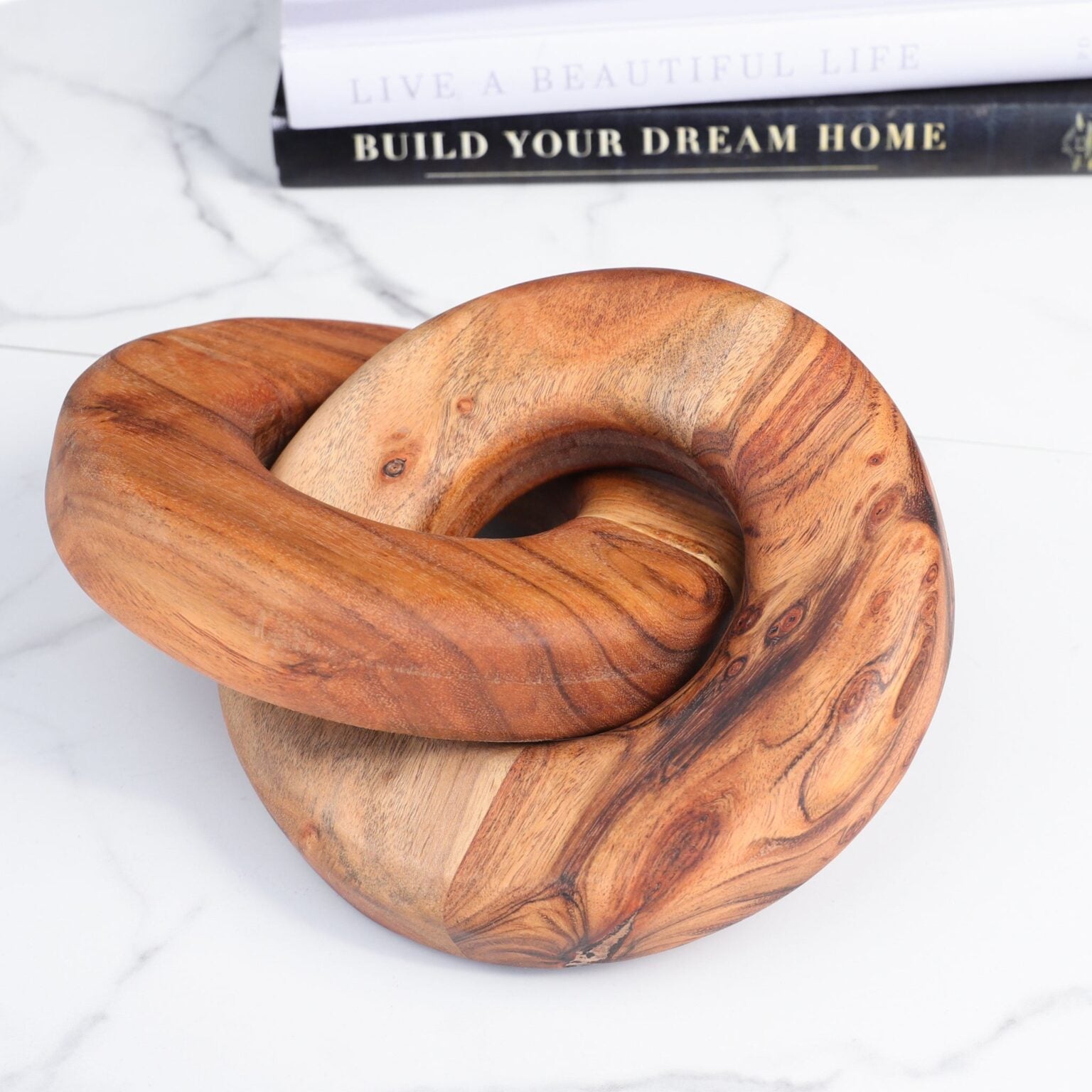 Wooden Connected Rings Decor