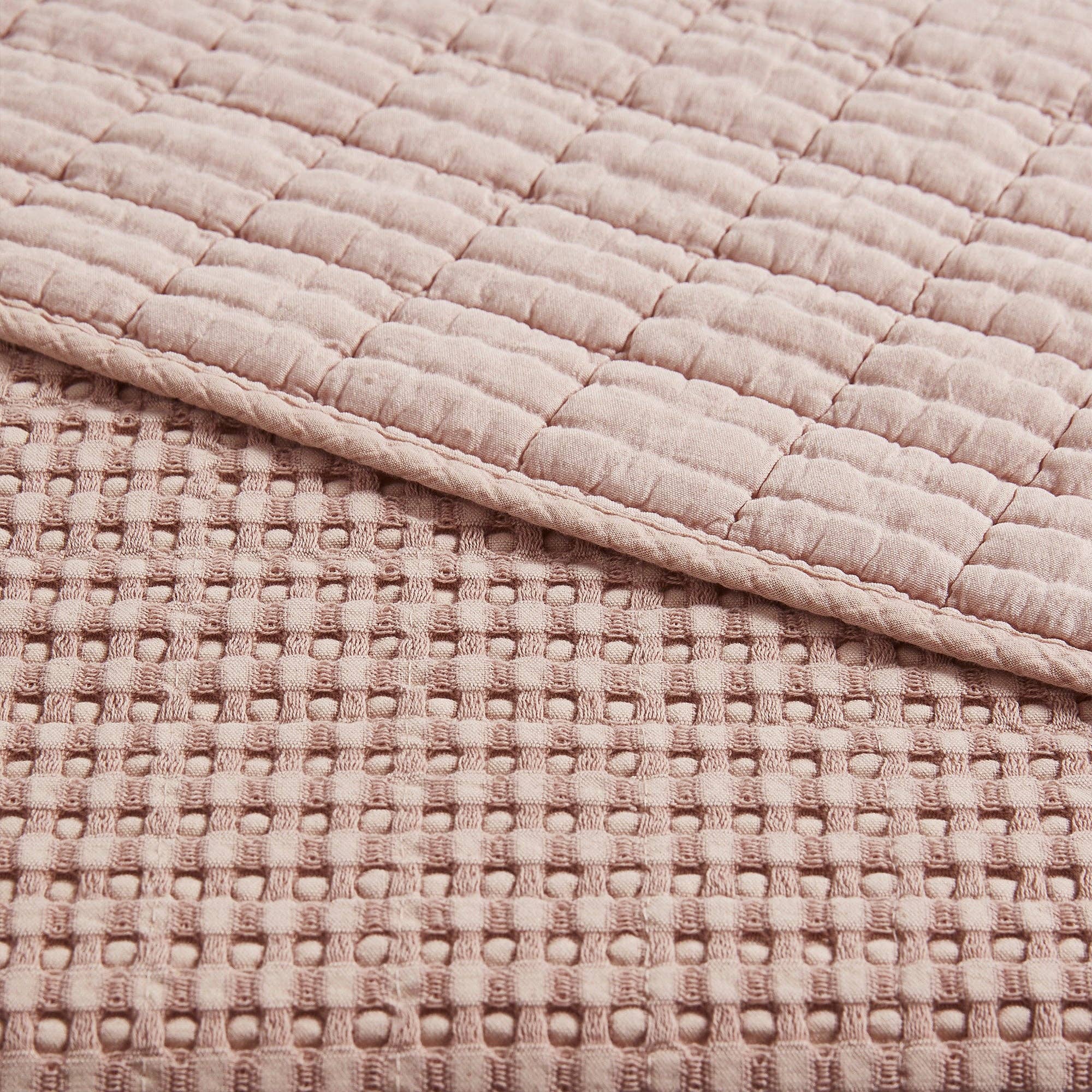 Mills Waffle Bedspread Set